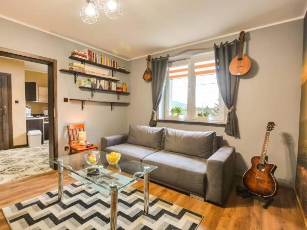Apartament Folkowy Wujek Pod Gromadzyniem Ustrzyki Dolne Buitenkant foto